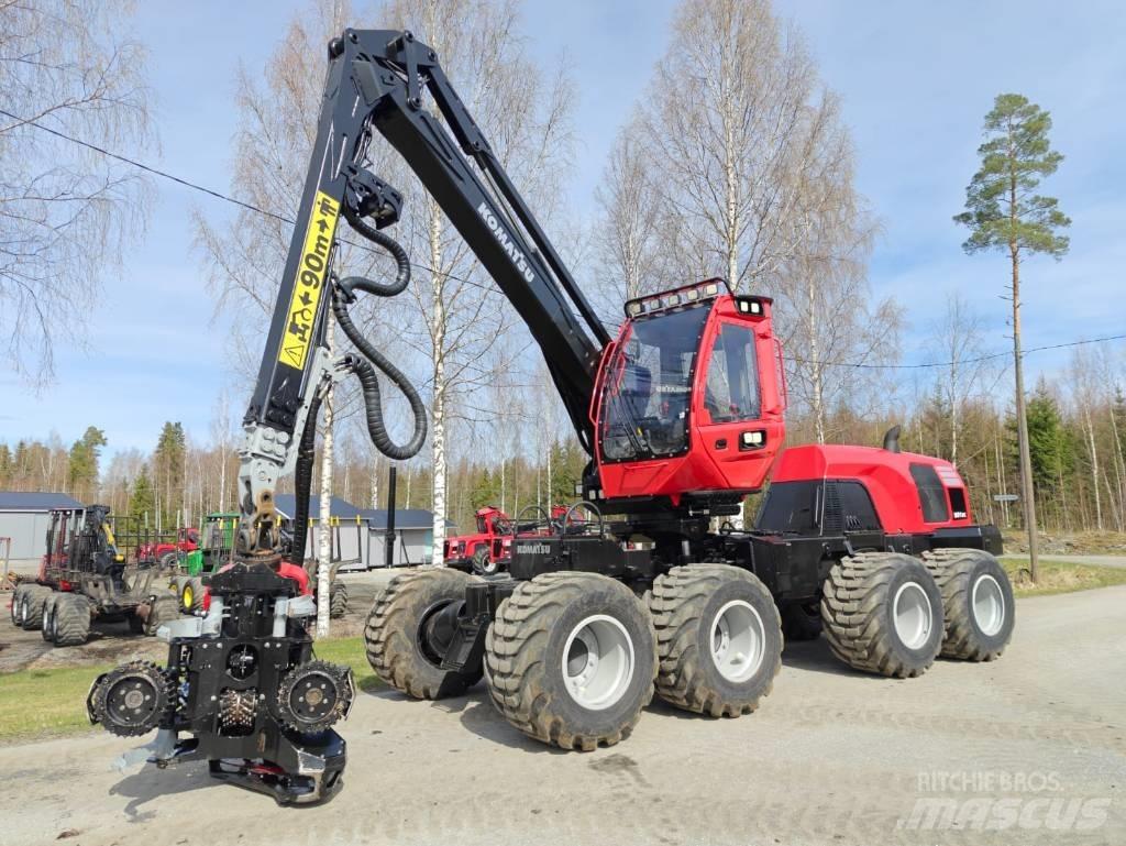 Komatsu 901 XC 원목 하베스터