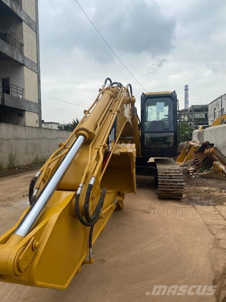 CAT 320 C 대형 굴삭기 29톤 이상