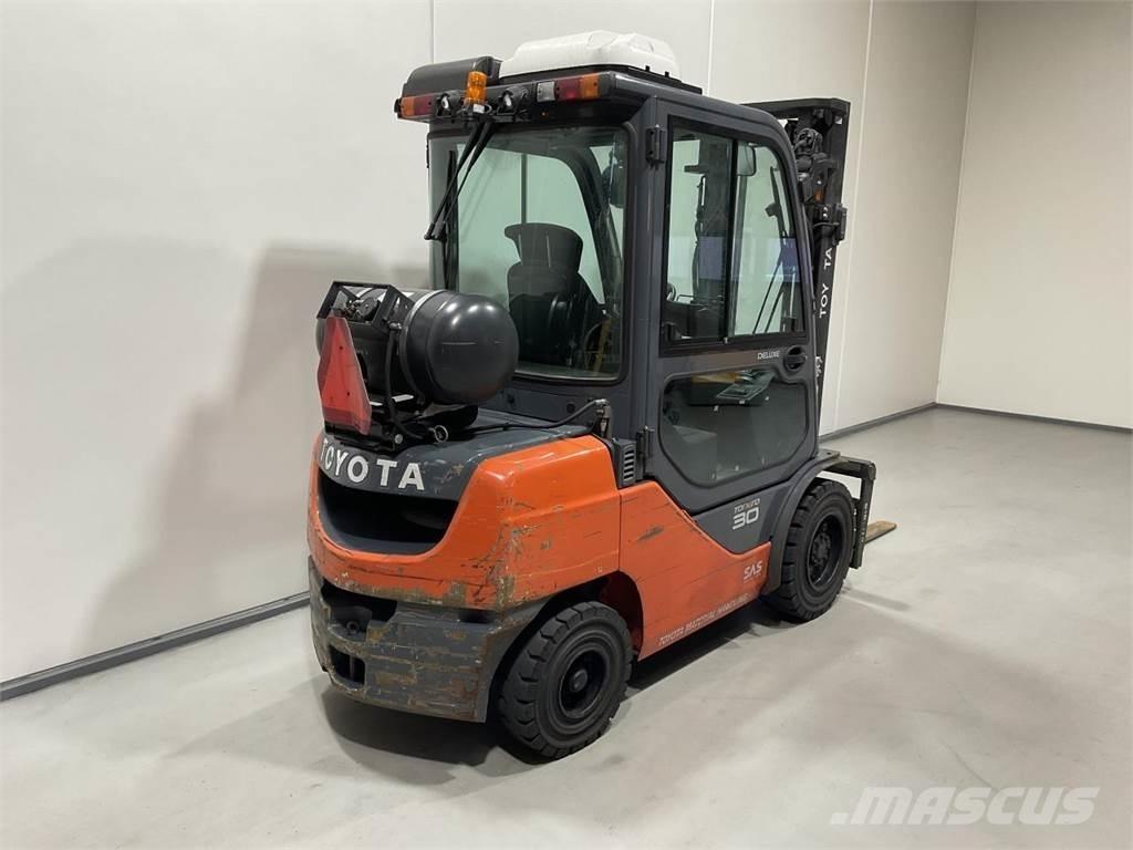 Toyota 02-8FGF30 LPG 지게차