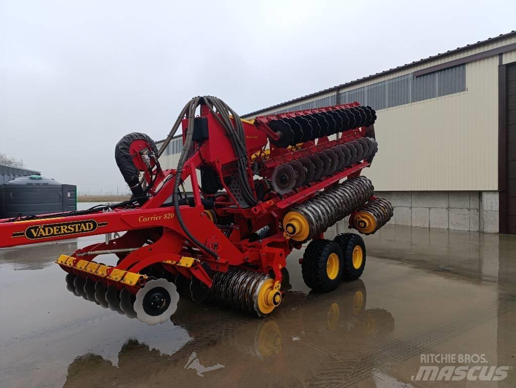 Väderstad Carrier820 디스크 하로우(쇄토기)