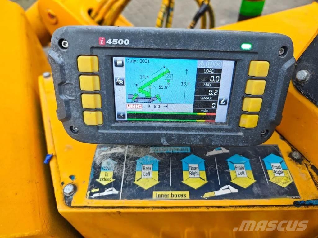 Unic URA 376 C 트랙 크레인