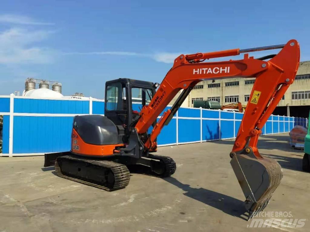 Hitachi ZX 65 소형 굴삭기 7톤 미만