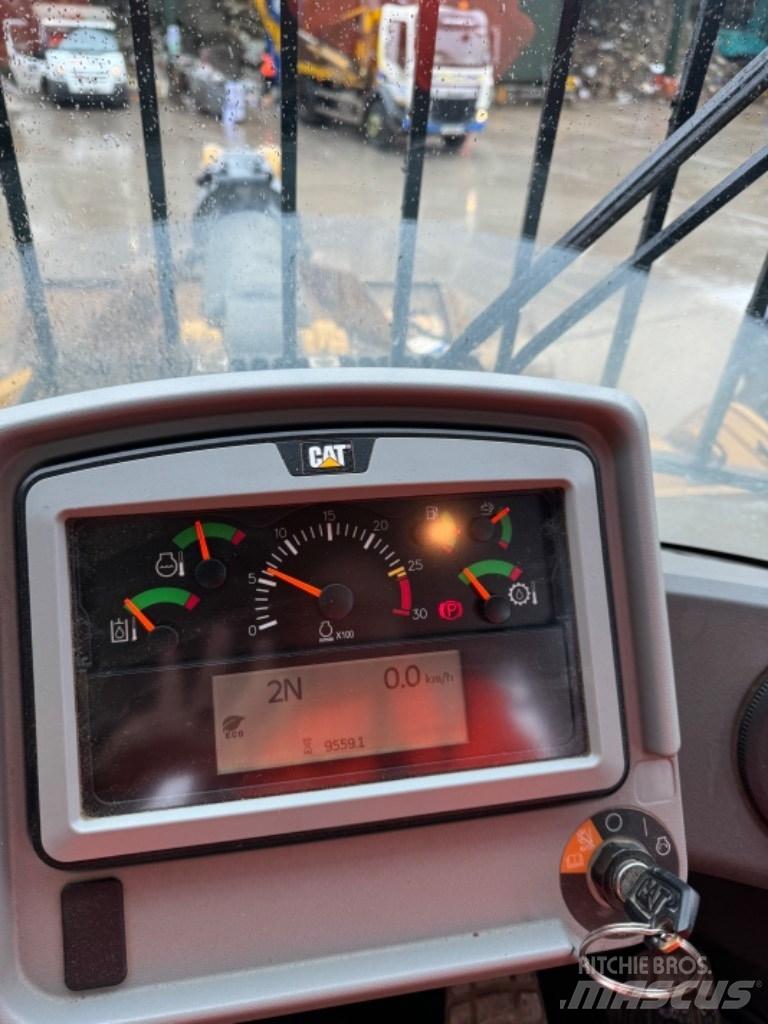 CAT 966 M  휠로우더