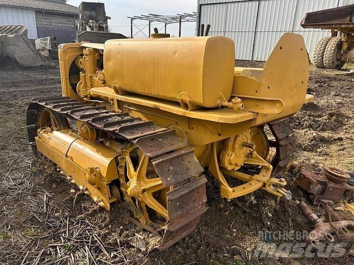 CAT D2 - 크롤러 도저