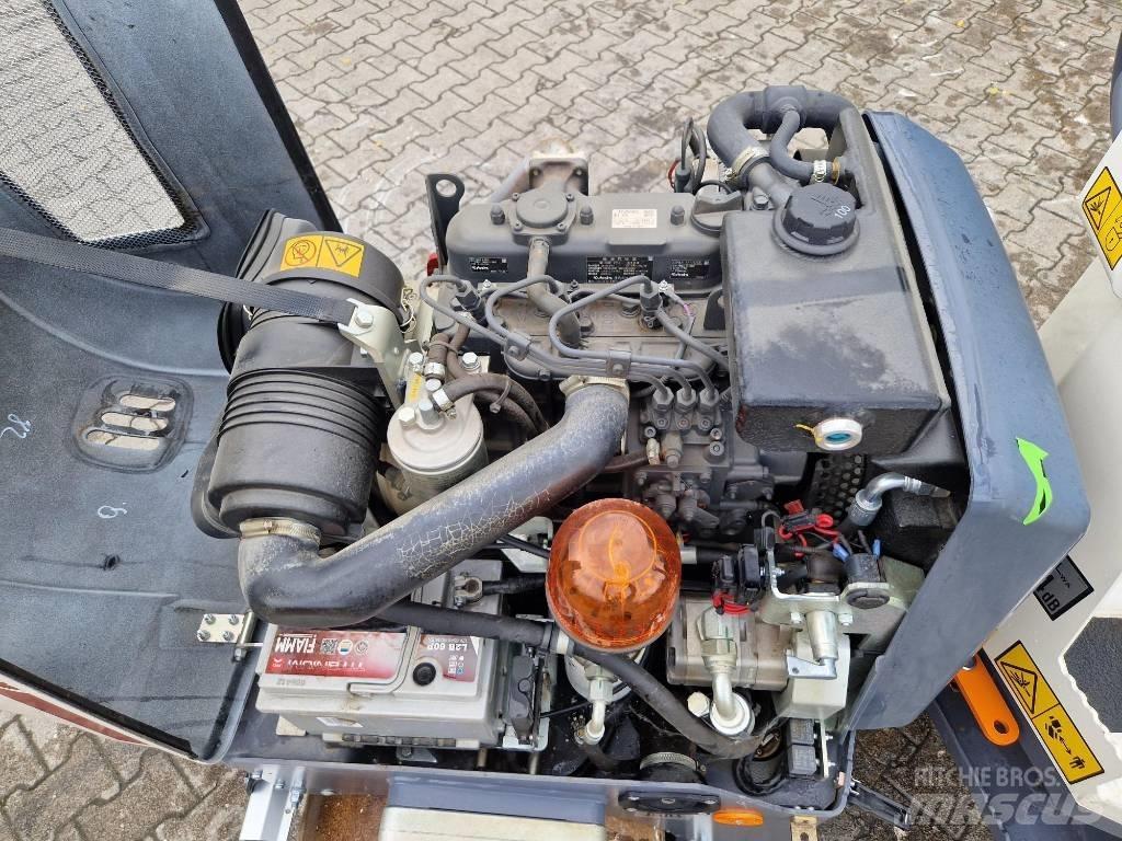 Dynapac CC 900 토양 다짐기