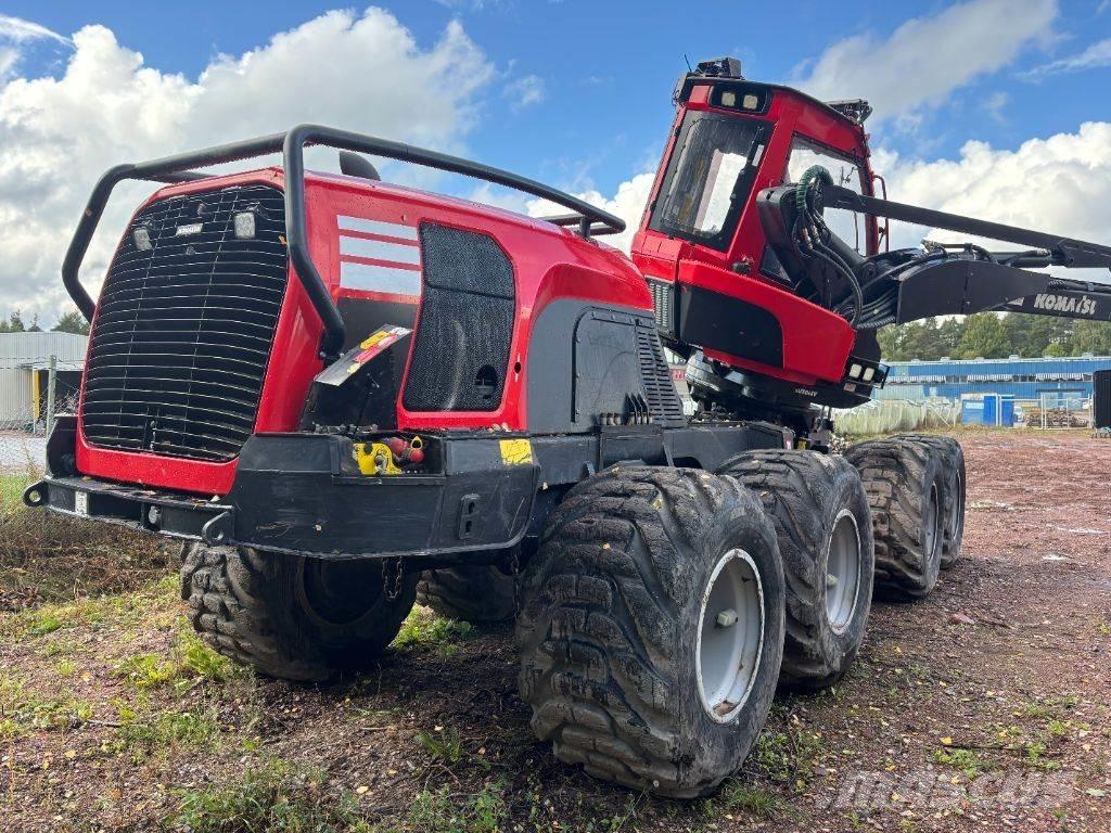 Komatsu 931XC 원목 하베스터