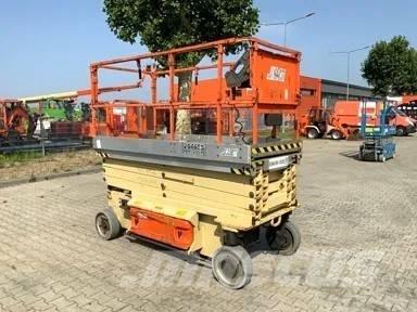 JLG 2646 ES 가위형 리프트