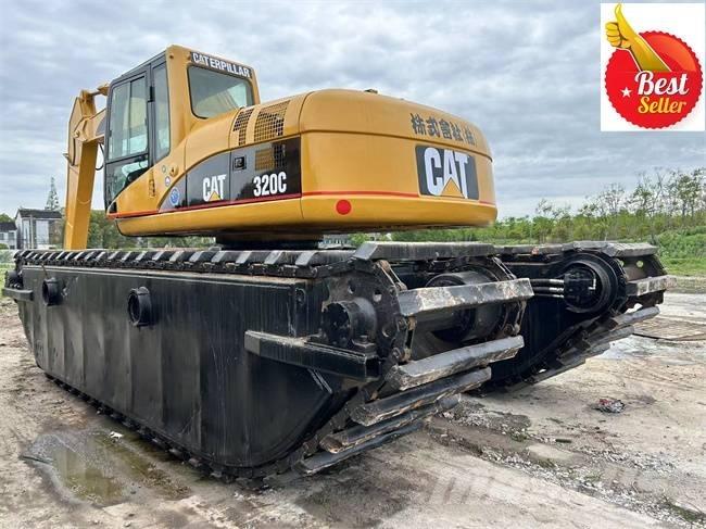 CAT 320 C 수륙양용 굴삭기