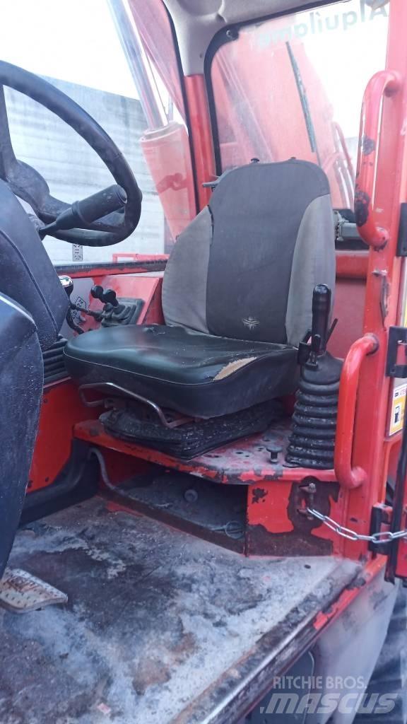 JCB 535-140 텔러 핸들러
