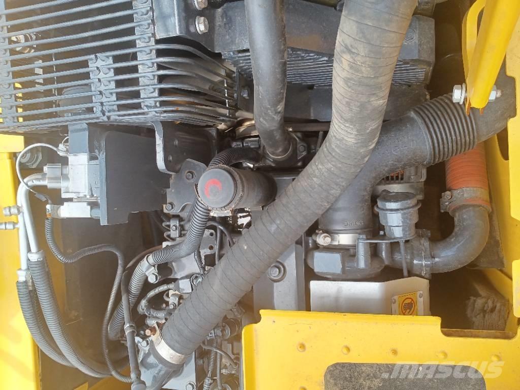 Komatsu PC 120 대형 굴삭기 29톤 이상