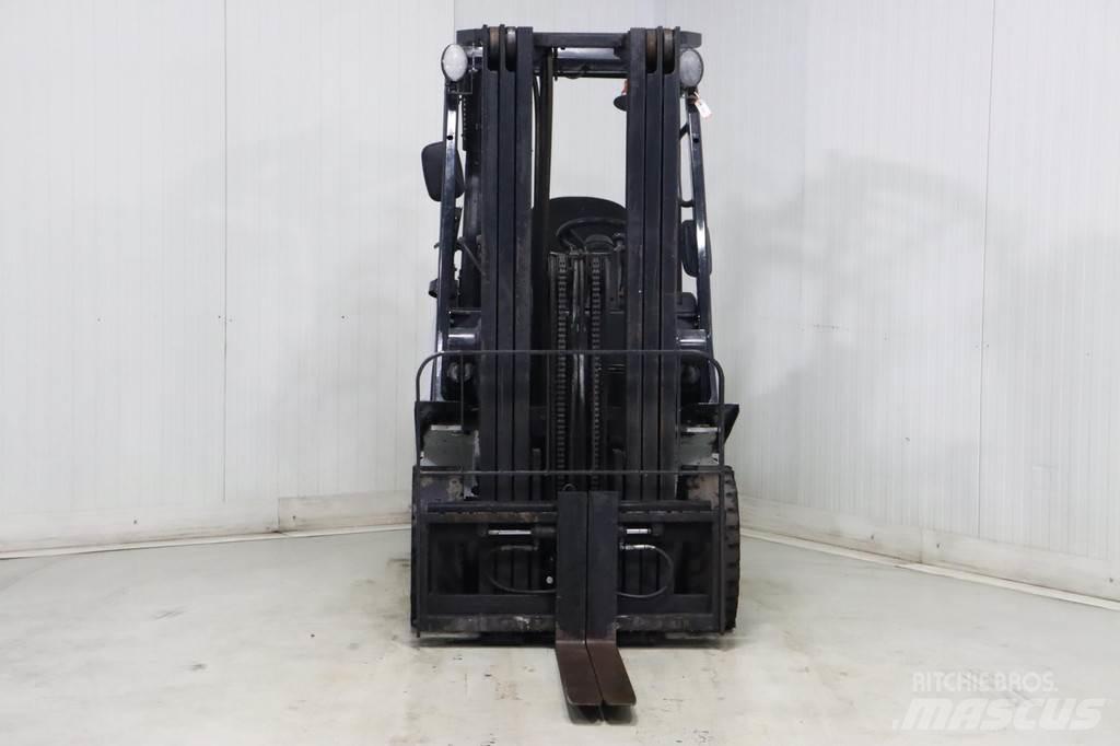 Nissan U1D2A20LQ LPG 지게차