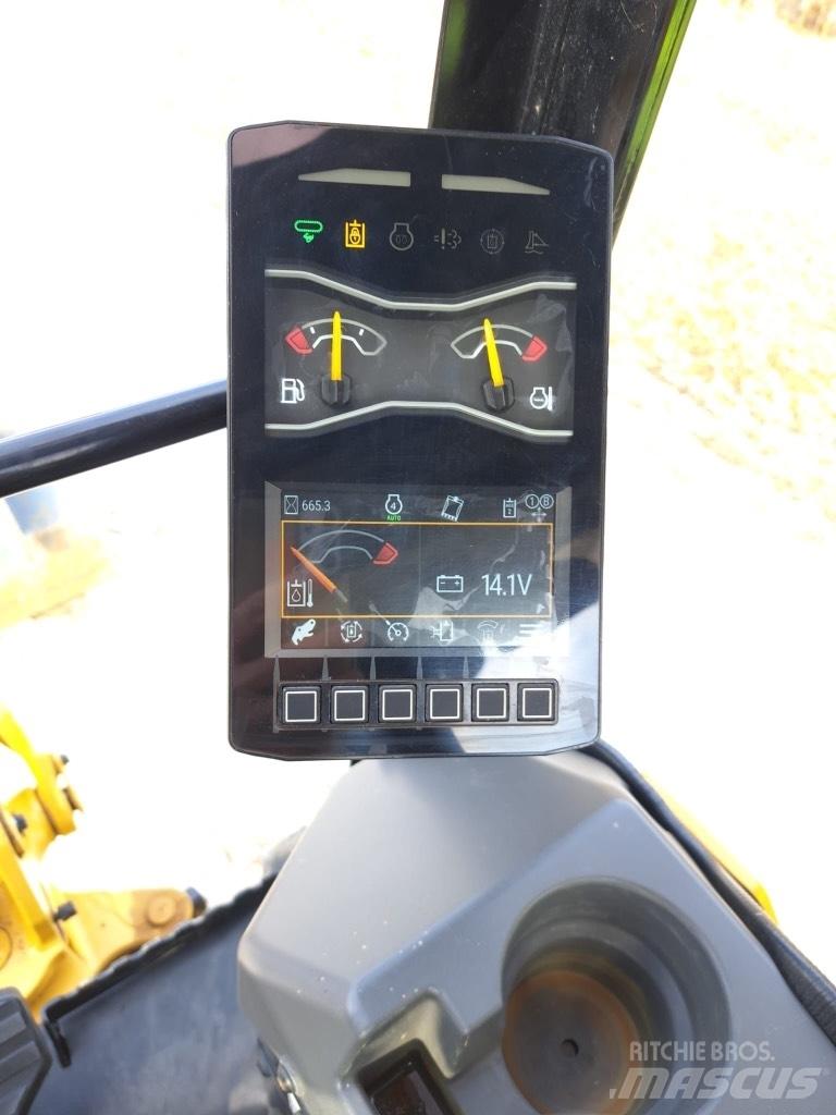 CAT 301.7 소형 굴삭기 7톤 미만