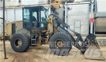 CAT IT 38 G  휠로우더