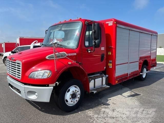 Freightliner M2 음료 배달 트럭