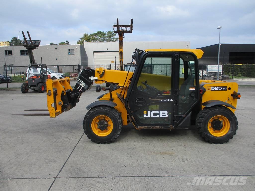 JCB 525-60 (404) 텔러 핸들러