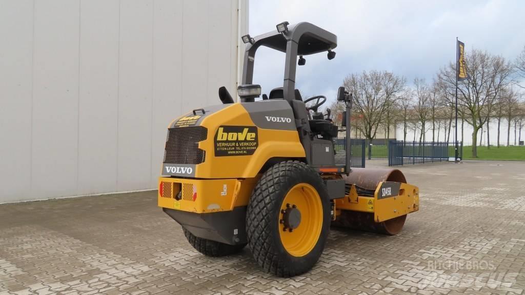 Volvo SD 45 B 싱글 드럼 롤러