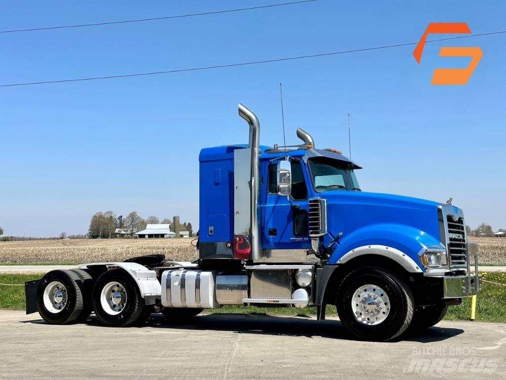 Mack Titan TD 713 트랙터 유닛