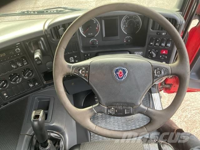 Scania P 320 콘크리트 믹서트럭