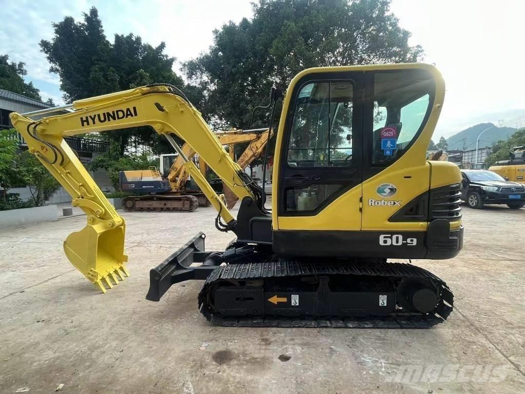 Hyundai R60-9 대형 굴삭기 29톤 이상