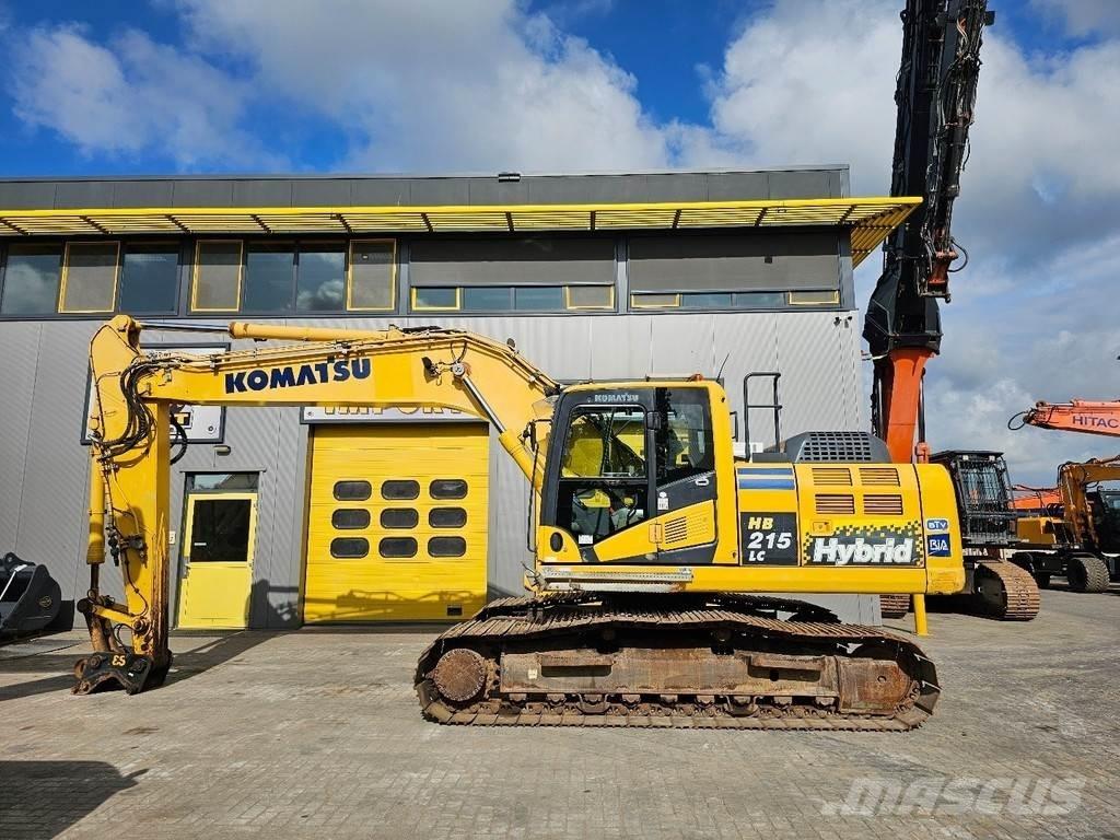 Komatsu HB215LC-2 대형 굴삭기 29톤 이상