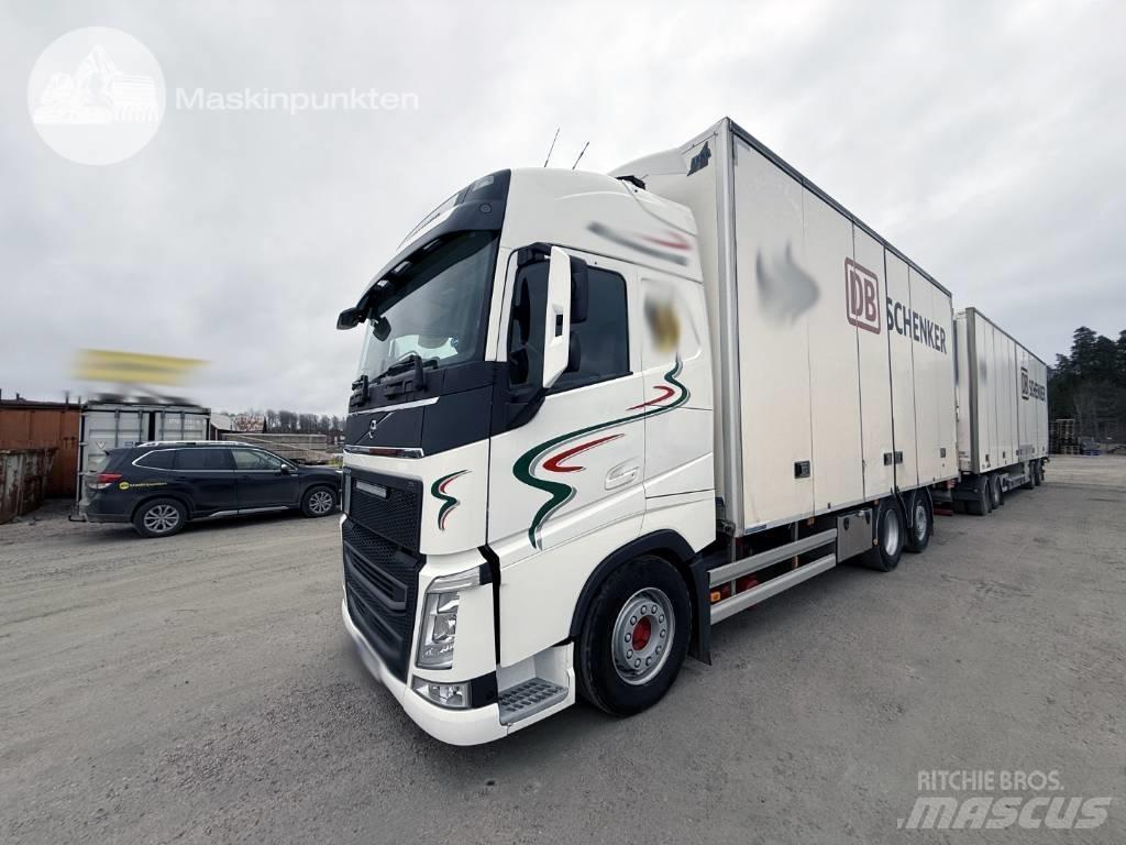 Volvo FH 500 탑차 트럭