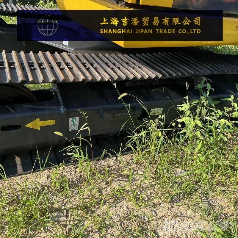 Komatsu PC 120 중형굴삭기 7톤-28톤