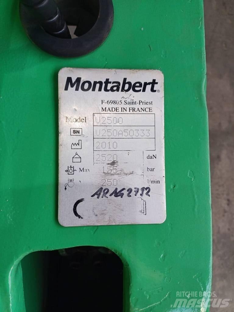 Montabert V 2500 브레이커