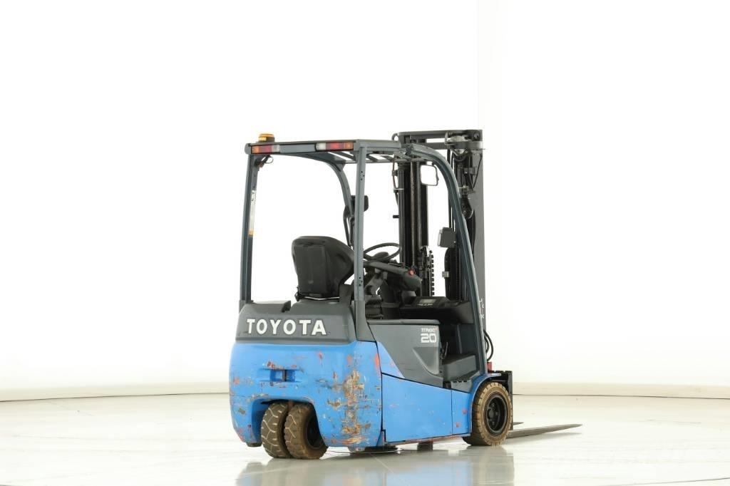 Toyota 8 FBET 20 전동 지게차