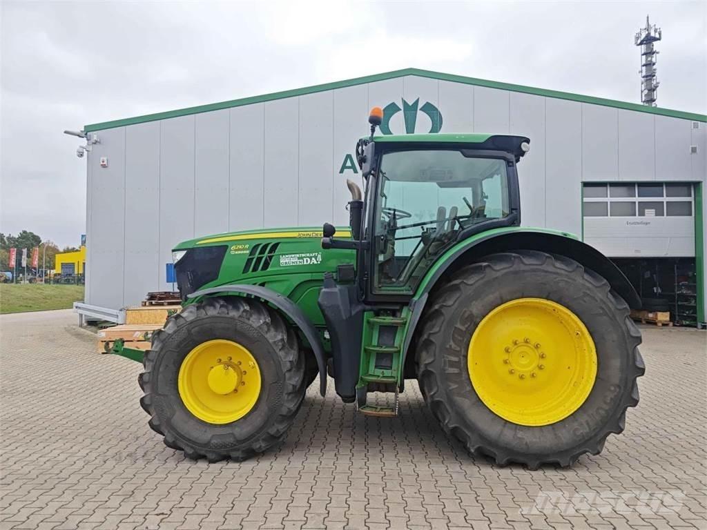 John Deere 6210R 트랙터