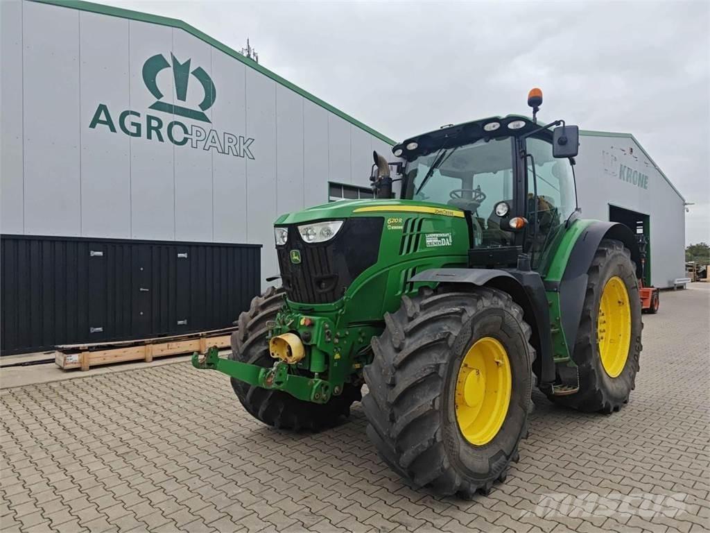 John Deere 6210R 트랙터