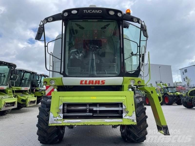 CLAAS Tucano 450 콤바인 수확기