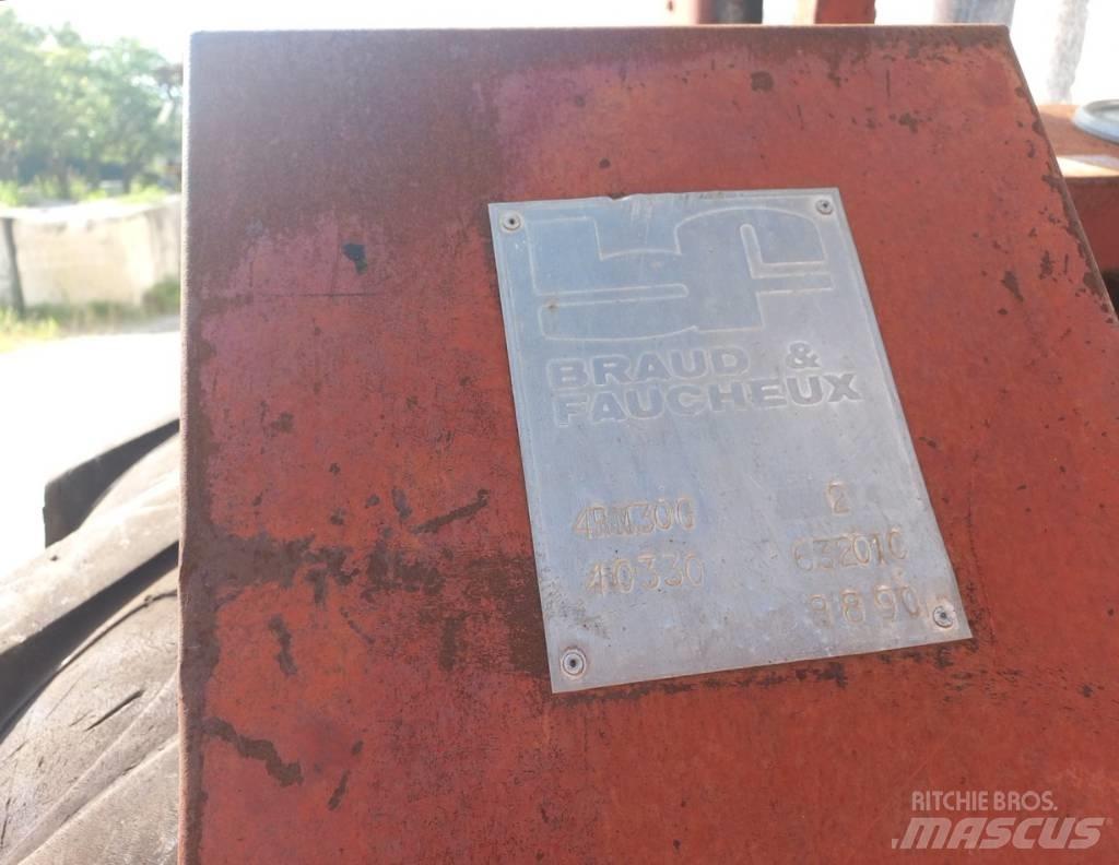 Manitou 4RM30G 디젤 지게차