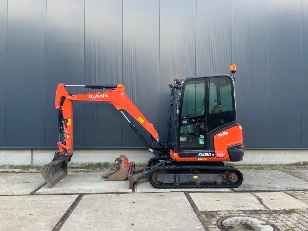 Kubota KX 030-4 소형 굴삭기 7톤 미만