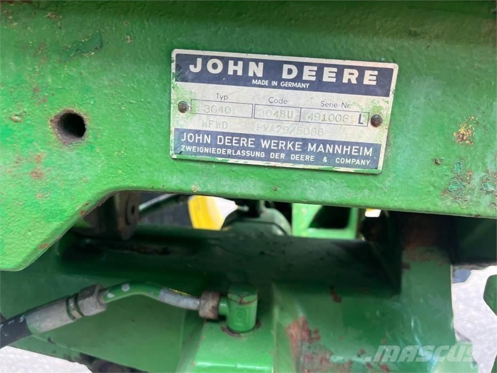 John Deere 3040 트랙터