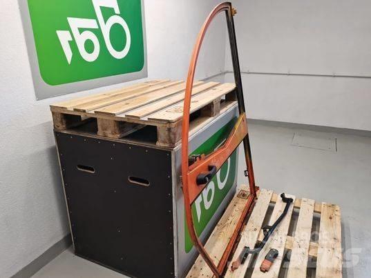 JLG 307 door 캐빈 및 인테리어