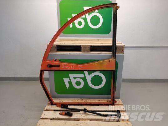 JLG 307 door 캐빈 및 인테리어