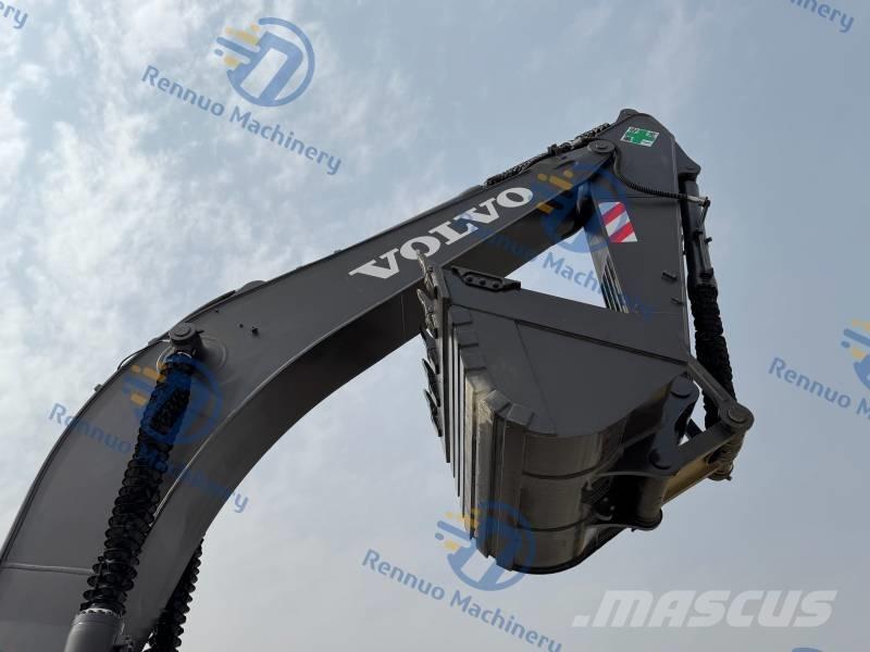 Volvo EC 300 D L 대형 굴삭기 29톤 이상