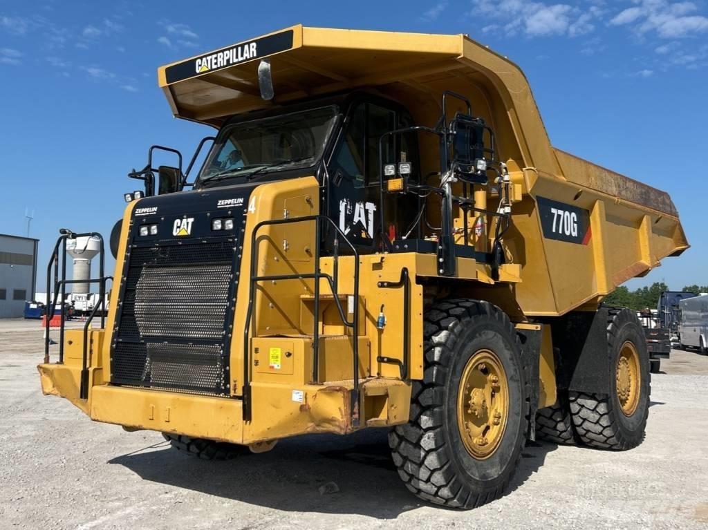 CAT 770 G 연결식 홀러