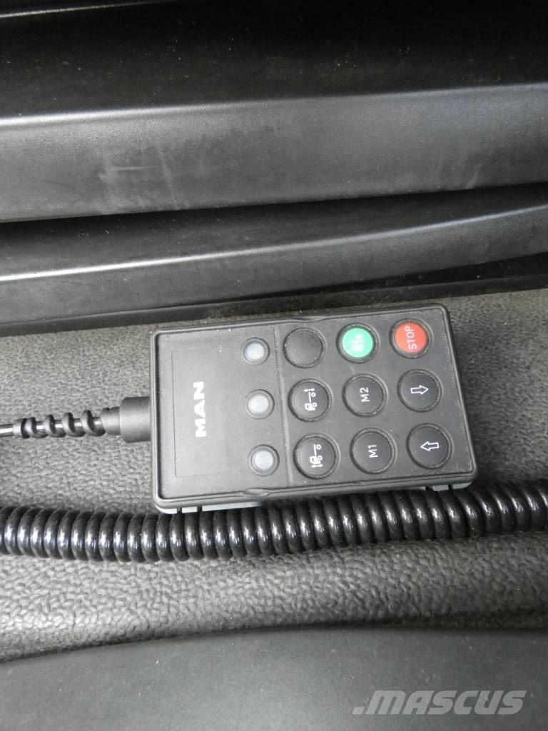 MAN TGM 18.250 온도 조절식 트럭