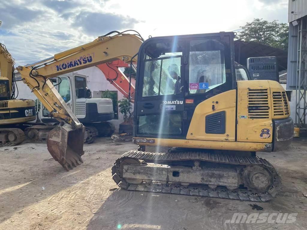 Komatsu PC 60-8 대형 굴삭기 29톤 이상