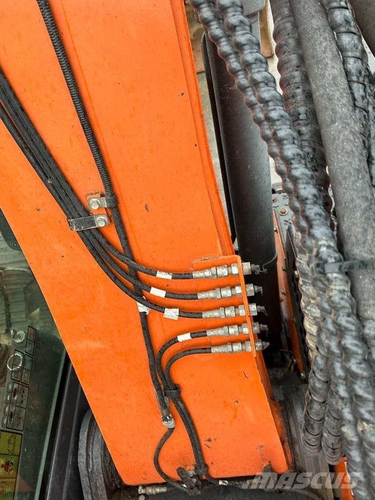 Doosan DX 140 LCR 대형 굴삭기 29톤 이상