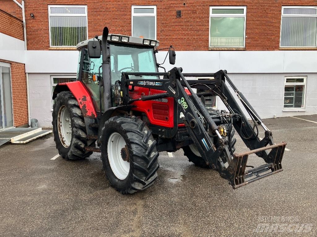 Massey Ferguson 6255 트랙터