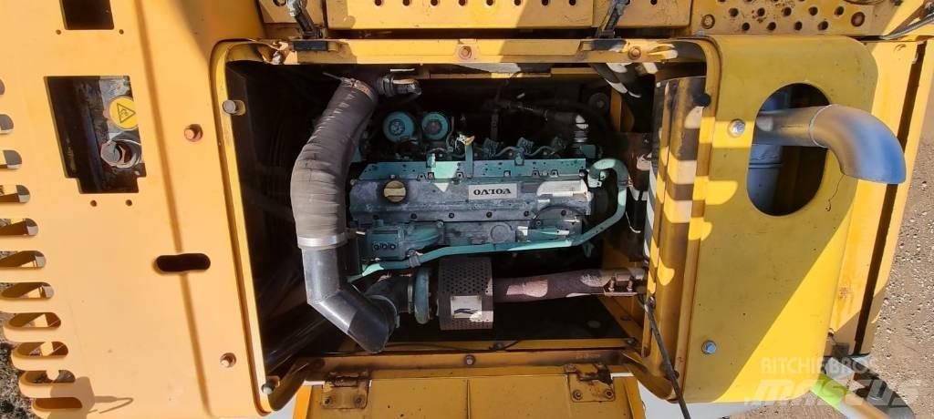 Volvo EC 210 B 대형 굴삭기 29톤 이상
