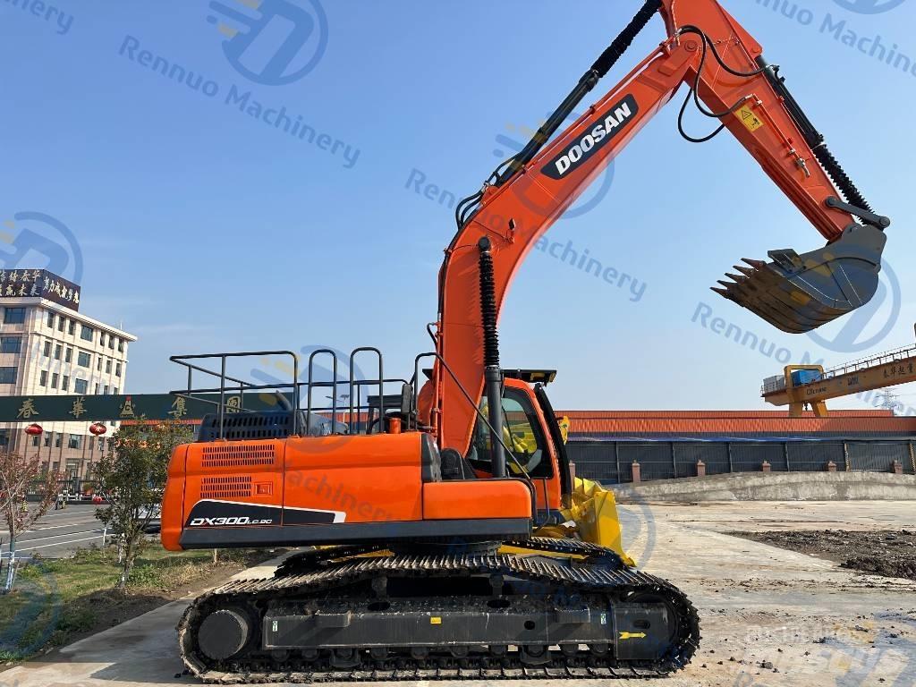 Doosan DX 300LC-9C 대형 굴삭기 29톤 이상