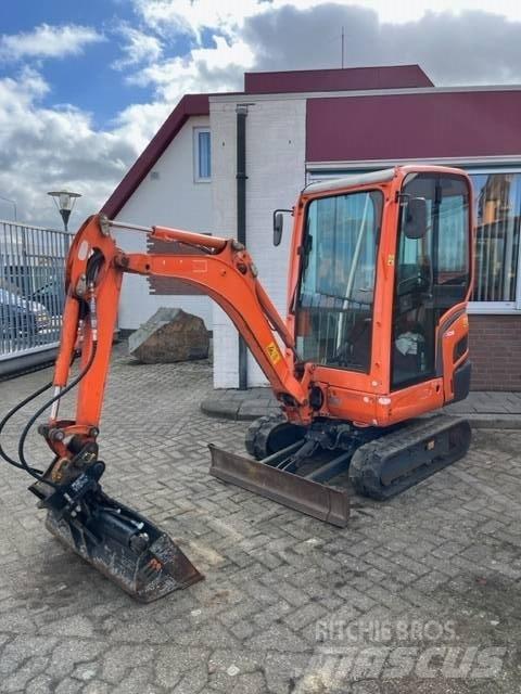 Kubota KX 016-4 소형 굴삭기 7톤 미만