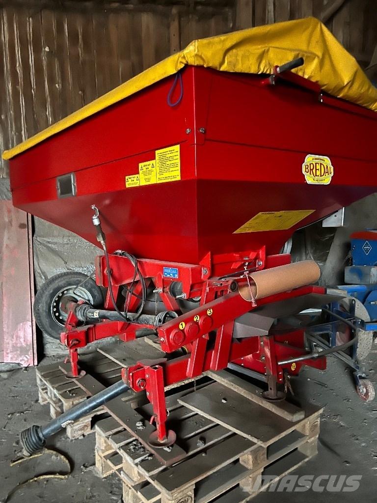 Bredal F 2 퇴비살포기