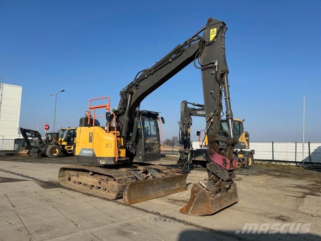 Volvo ECR145EL 대형 굴삭기 29톤 이상