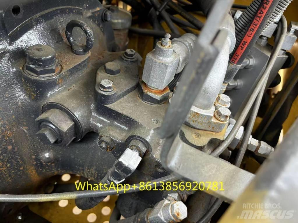 Komatsu PC 600 LC-6 대형 굴삭기 29톤 이상