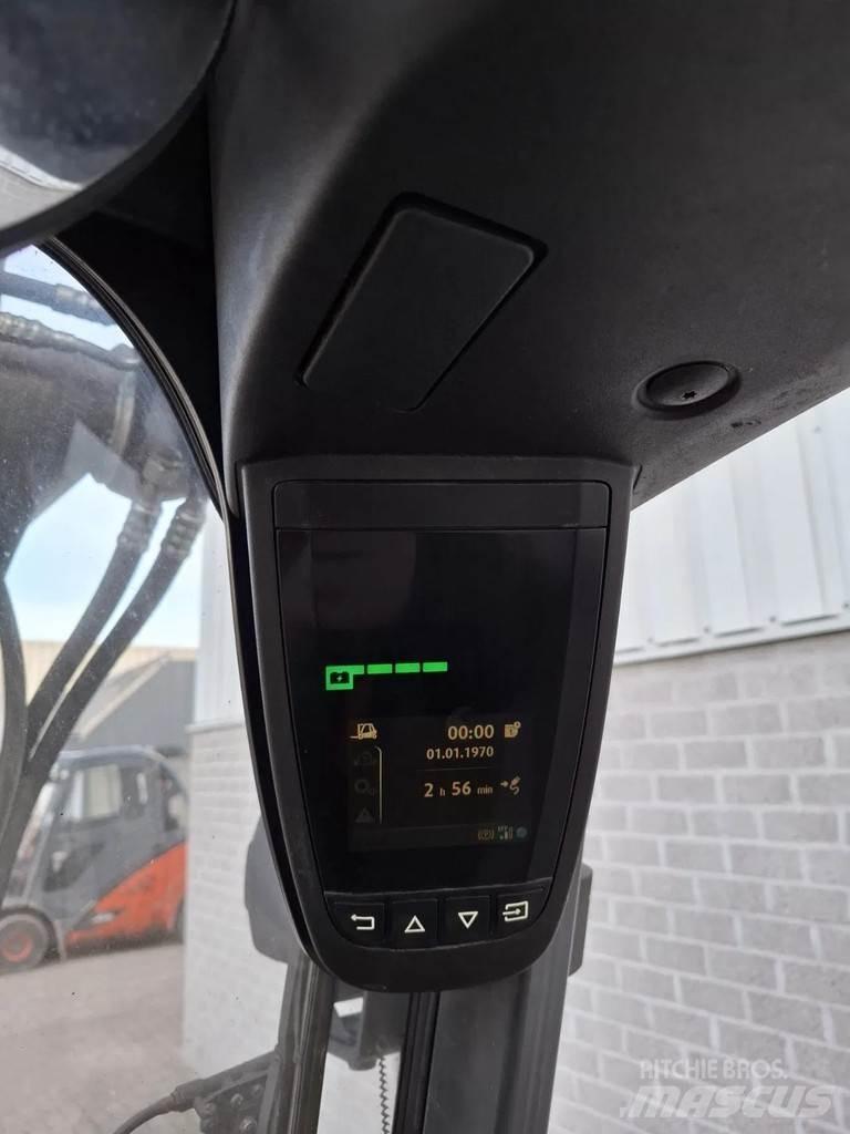 Linde E30HL01-600 전동 지게차