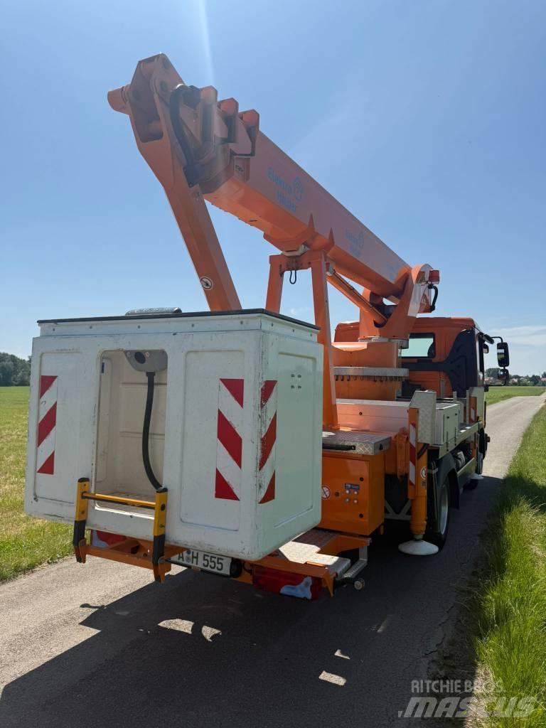 Palfinger P 300 KS 트럭 탑재 고소작업대